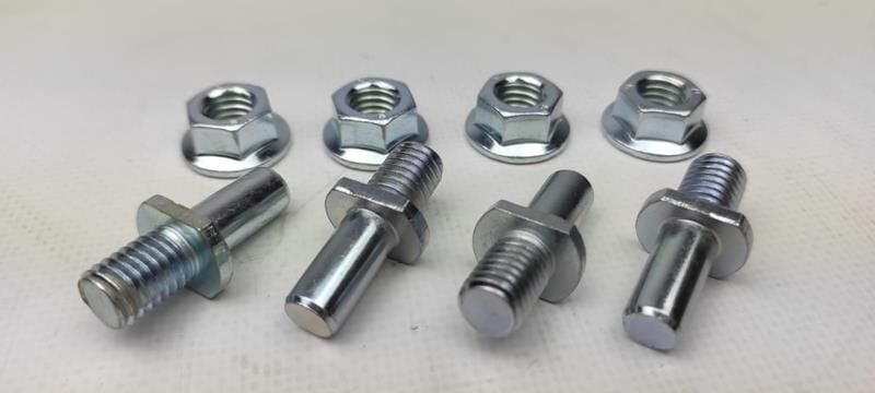 CG 125 ARKA DİŞLİ VİDA SETİ