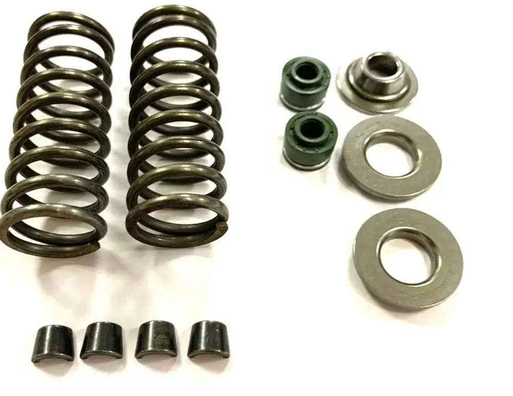 ÜST KAPAK YAYI YBR 125